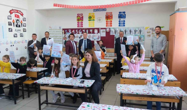 Kemer Belediye Başkanı Topaloğlu karne törenine katıldı