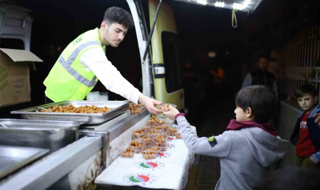 Kepez'den 5 bin kişiye kandil ikramı