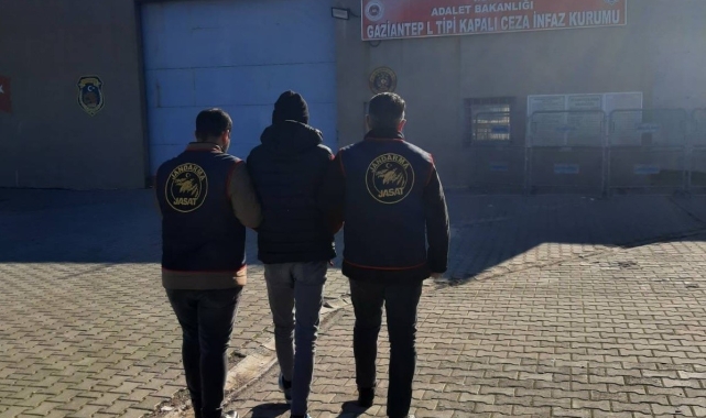 Kesinleşmiş 10 yıl cezası bulunan firari şahıs tutuklandı