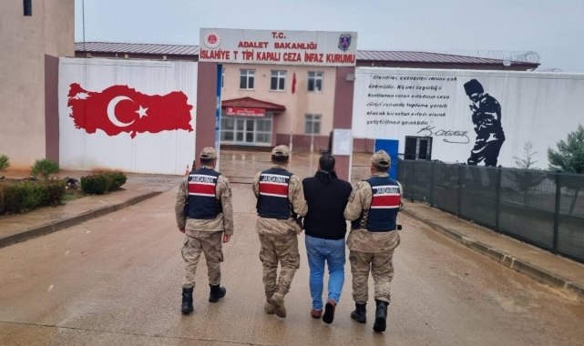 Kesinleşmiş 15 yıl cezası bulunan firari şahıs yakalandı