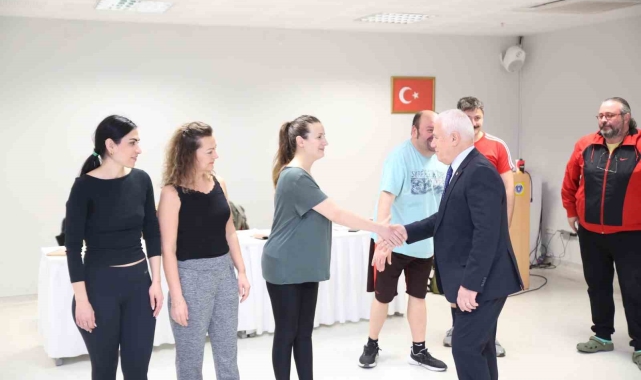 'Kısa Süren Saltanat' seyirciyle buluşmak için gün sayıyor