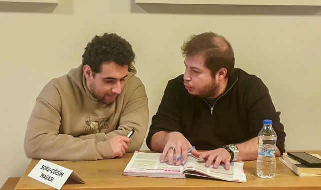 Kitap Kafe'lerde ücretsiz soru çözümü başladı