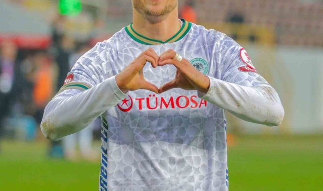 Kramer, pembe saçıyla yükselişe geçti