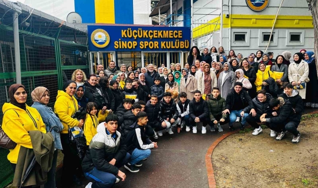 Küçükçekmece Sinopspor'dan altyapıdaki sporcuların annelerine 'Beslenme ve Spor İlişkisi' semineri
