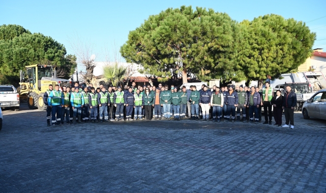 Kuşadası'nda tüm mahallelere eşit ve kaliteli hizmet gidiyor