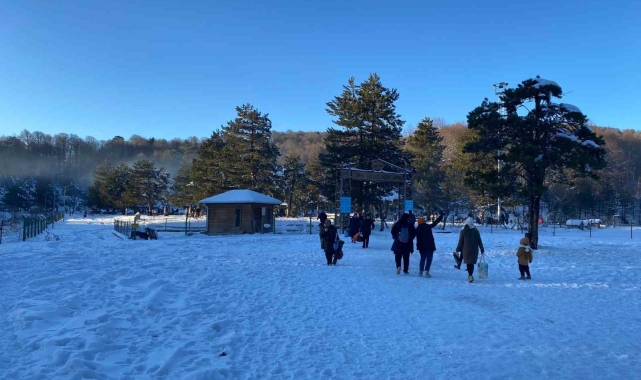 Kütahya'nın Topuk Yaylası doğaseverlerin akınına uğruyor