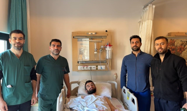 Mardin'de 25 yaşındaki gencin bacağındaki şişkinlik endovasküler girişim ile tedavi edildi