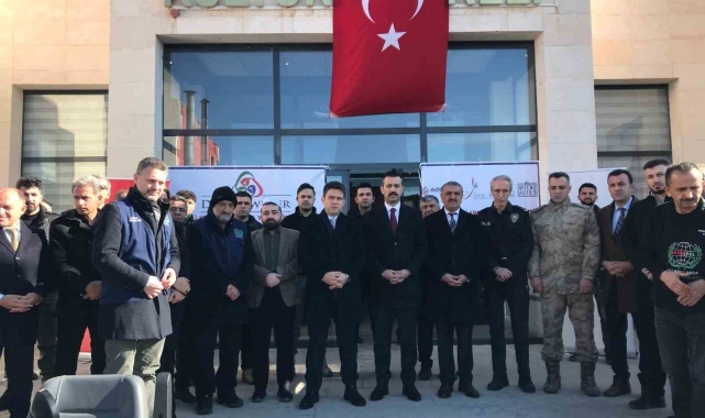Mardin'de engellilere 49 tekerlekli sandalye dağıtıldı