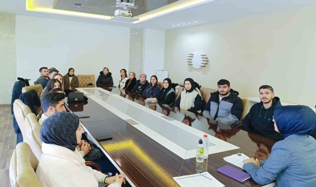 Milli Eğitim Müdürü Çam; "Sabır ve sevgiyle yoğrulmuş, ilham veren birer rehbersiniz"