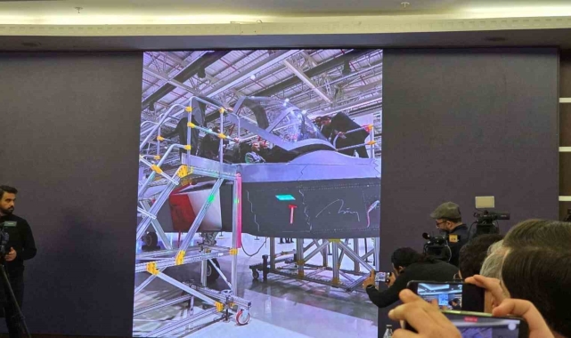 Milli Muharip Uçak KAAN'ın ikinci prototipi ilk kez görüldü