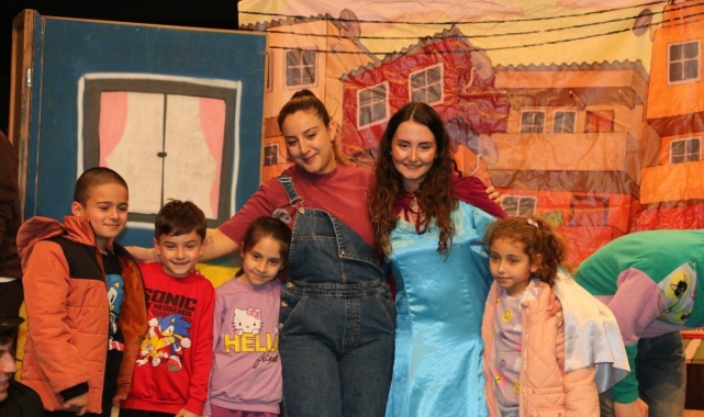 Minikler ara tatilde 'Can Can ve Arkadaşları' ile neşe buldu