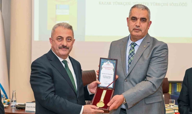 MSKÜ Öğretim Üyesi Koç ödüllendirildi