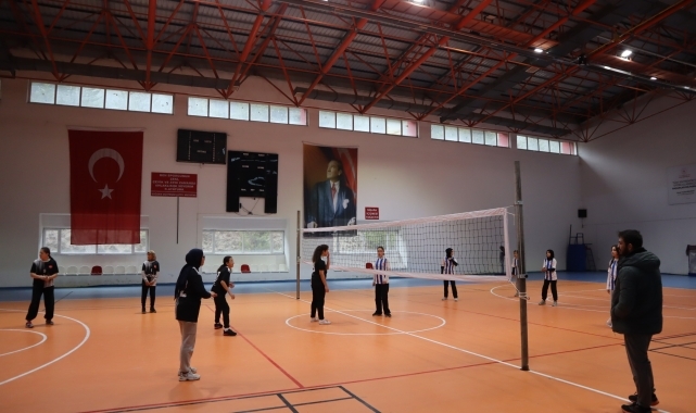 Mudurnu'da öğrenciler oyunlarla sosyalleşti