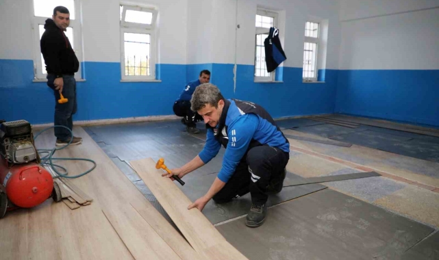 Muğla Büyükşehir 16 okulda bakım-onarım çalışması başlattı