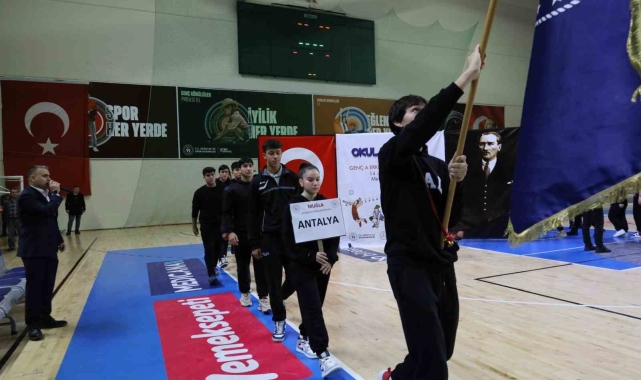 Muğla'da 250 sporcunun katıldığı grup birinciliği turnuvası başladı