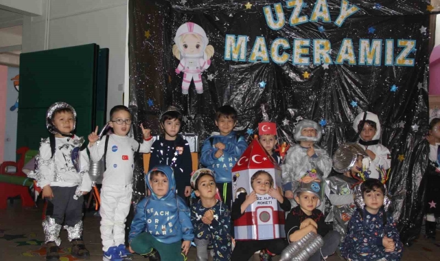 Muğla&#039;da miniklerden &#039;Uzay Günü&#039;ne büyük ilgi