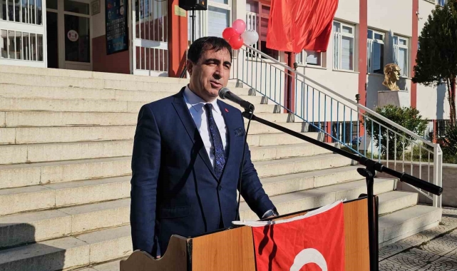 Nazilli'de öğrenciler karne sevinci yaşadı