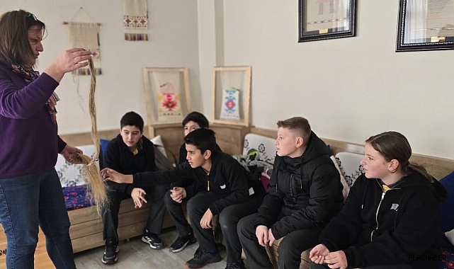 Öğrenciler Sinop’un geleneksel keten üretimini keşfetti
