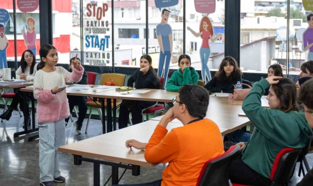 Öğrenciler, yarıyıl tatilinde yabancı dil becerilerini geliştiriyor