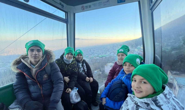 Osmangazi'deki çocuklar kayak yapmayı öğreniyor