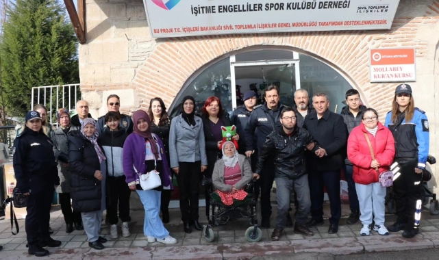 Özel bireylerin sosyal hayata entegrasyonu ve yürütülen projeler hakkında bilgi aldılar