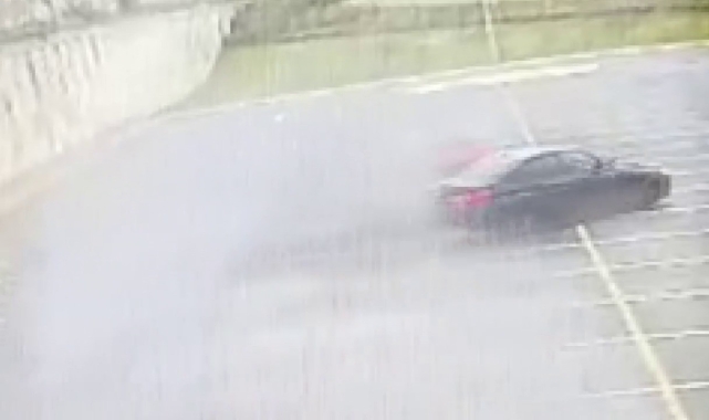 Pendik'te drift atan kadın sürücüye para cezası