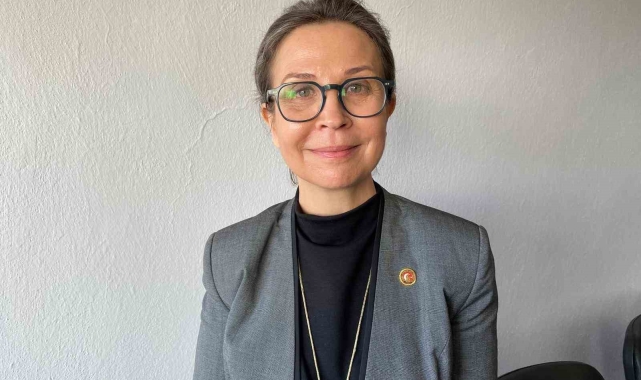 Prof. Dr. Yeşim Büyükateş: "Müsilaj etkilerinin izlenmesi için biyolojik, hidrolojik ve ekolojik parametrelerin sürekli takip edildiği bir sistem kurulmalıdır"