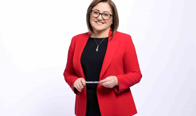 Şahin: "Gazetecilerin kalemi Gaziantep modelini güçlendiriyor"