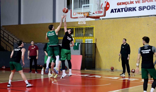 Sakarya Büyükşehir Basketbol takımı, Konya Gelişim'i konuk ediyor