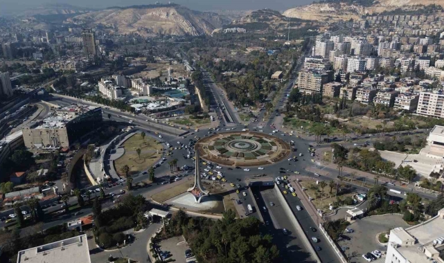 Şam'ın kalbi Emevi Meydanı'nda peyzaj çalışmaları başladı