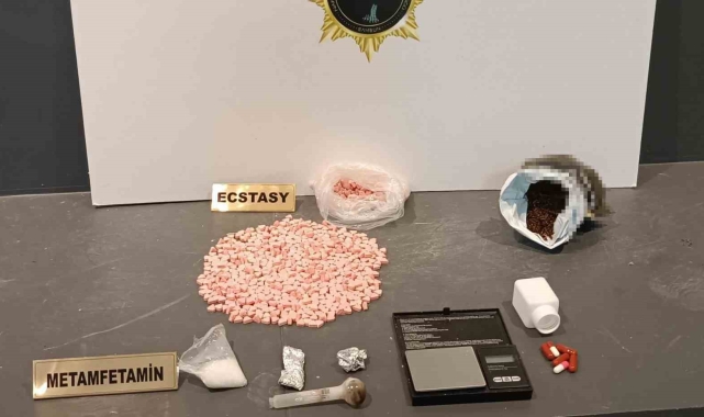 Samsun'da 860 adet extacy ele geçirildi: 1 gözaltı