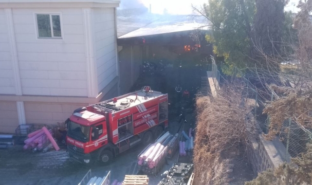 Şanlıurfa'da tekstil fabrikasında yangın