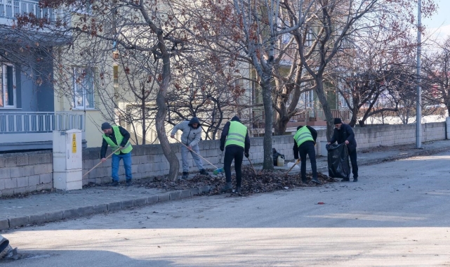 Şehir genelinde kapsamlı temizlik çalışmaları devam ediyor