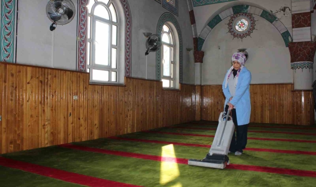Şehitkamil'de camilerde temizlik seferberliği