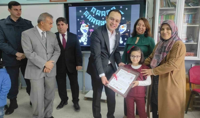 Selendi'de karne heyecanı