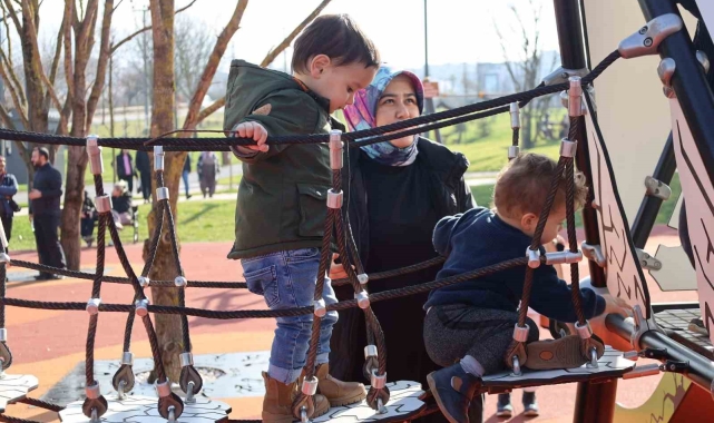 Seymen Millet Bahçesi'ne aileler akın ediyor