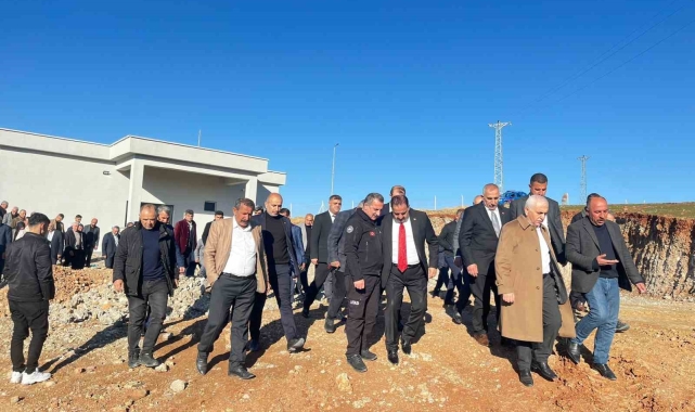 Siirt'te asfalt plenti ve taş kırma, yıkama tesisi tanıtıldı