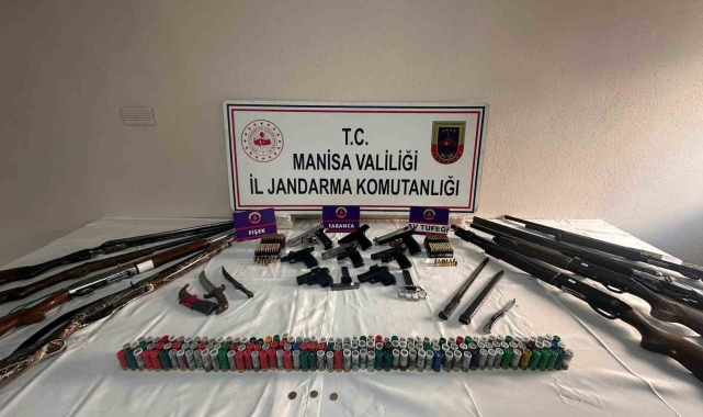Silah kaçakçılarına jandarmadan darbe