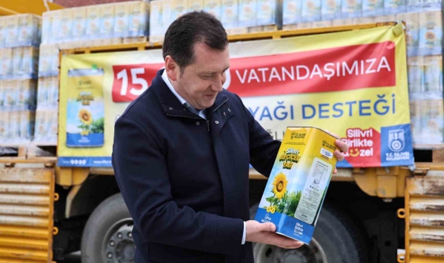 Silivri Belediyesi 15 bin haneye ayçiçek yağı dağıtım projesi başlattı