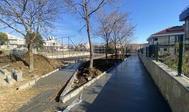 Silivri'de park yenileme çalışmaları başladı