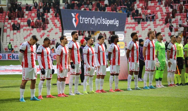 Sivasspor'un 8 maçlık galibiyet hasreti sona erdi