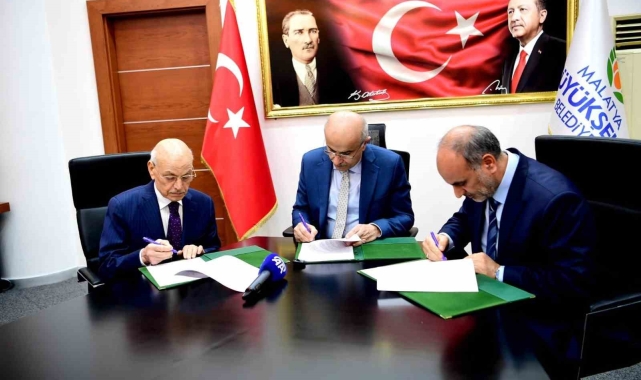 Söğütlü Cami'nin yapı kontrolü büyükşehir belediyesi tarafından yapılacak