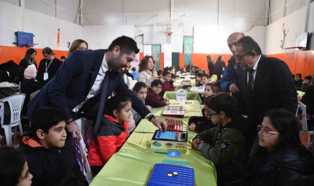 Söke'de çocuklar zeka ve stratejide yarıştı