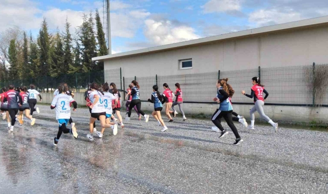 Sporcular Aydın'da şampiyonluk için yarıştı