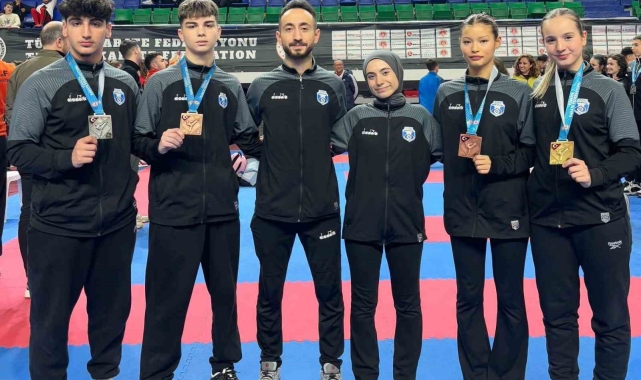 Sultangazili sporcular 4 madalya birden kazandı