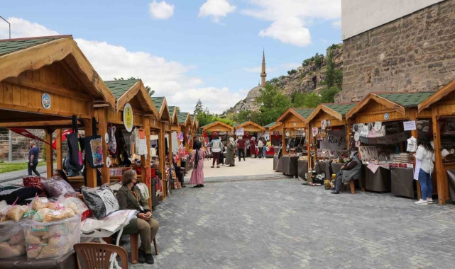Talas'ta bu pazar yılın ilk "Maharetli Eller"i