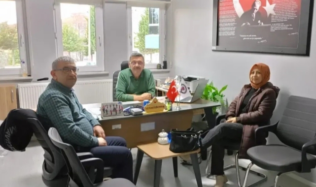 Tavşanlı Beyazay Derneği'nden engelli kadınlara yönelik el becerisi kursları