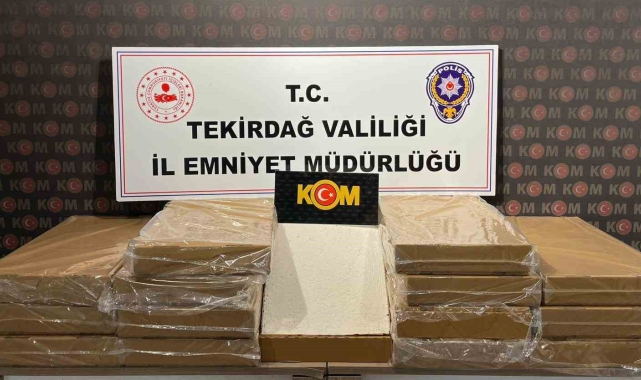 Tekirdağ'da 75 bin adet dolu makaron ele geçirildi