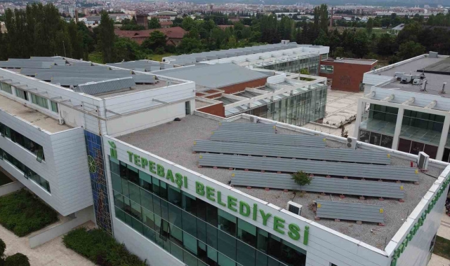 Tepebaşı, güneş sistemleriyle 2024&#039;te 1 milyon 745 bin liralık elektrik üretti