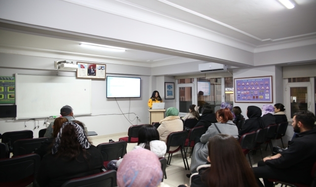 Tokat'ta "Fermuar sistemi ile yaşama yol ver" projesi kapsamında 28 kişiye eğitim verildi